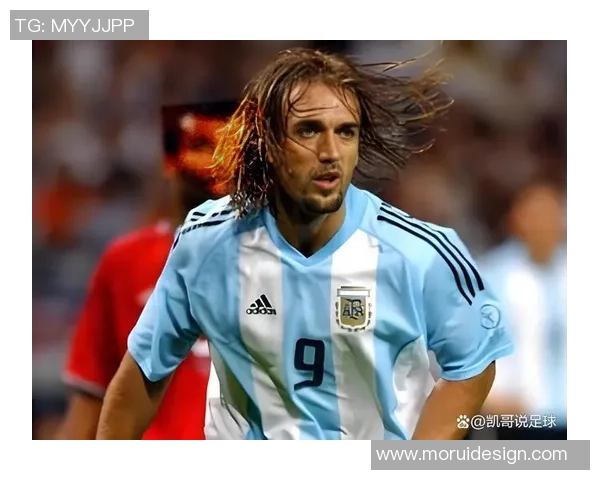 足球巨星崛起之路:从默默无闻到世界巅峰的传奇故事 足球巨星崛起之路:从默默无闻到世界巅峰的传奇故事